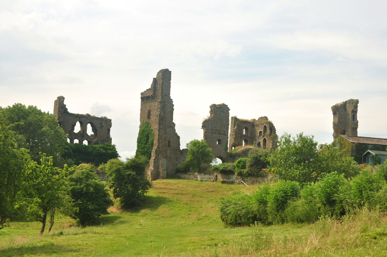Image of Castle 3