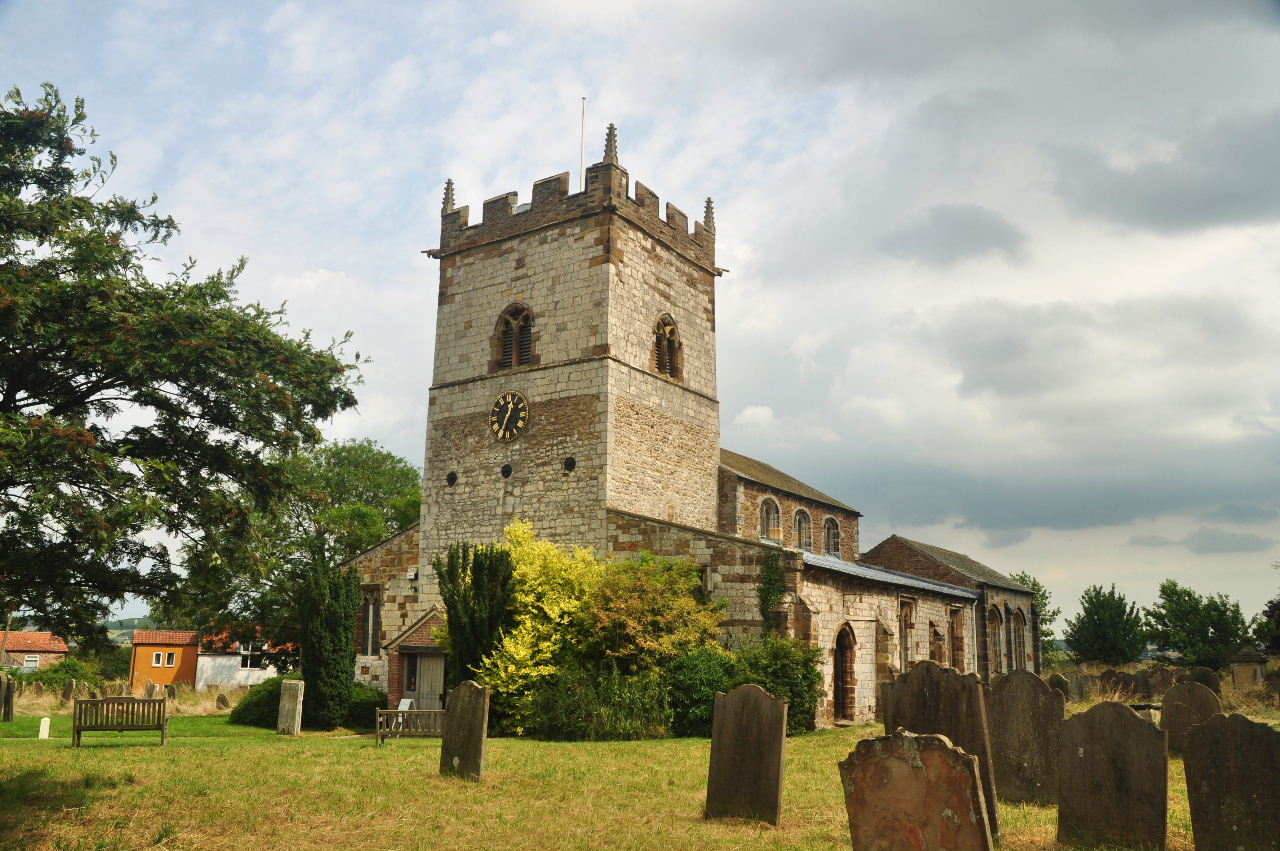 Image of St Helen & The Holy Cross